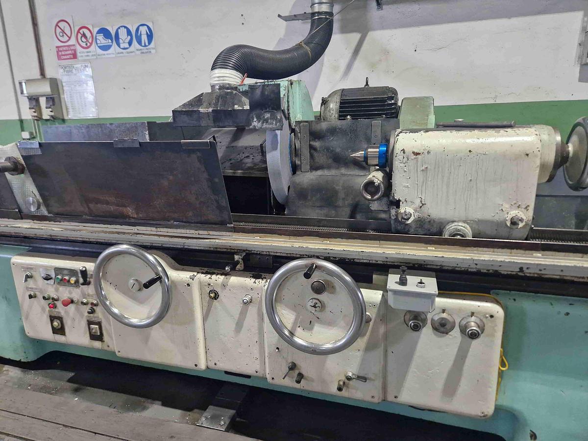 Usato RETTIFICA PER ESTERNI GIUSTINA RE 600 x 6000