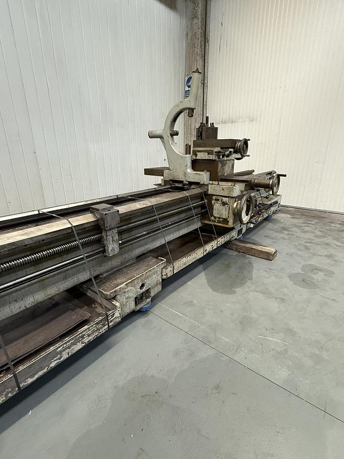 Usato TORNIO PARALLELO MERLI CLOVIS 50 - 640 x 11000