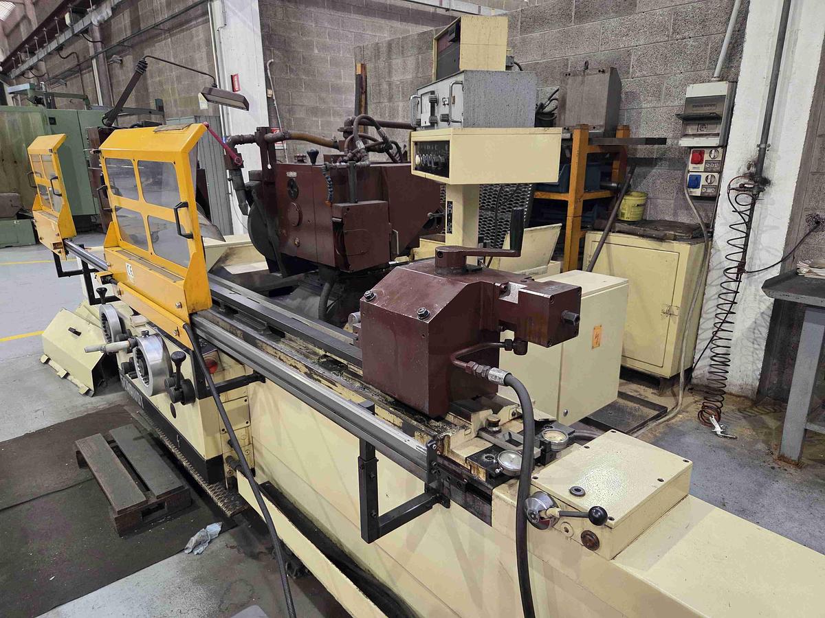 Usato RETTIFICA UNIVERSALE SCHAUDT E 550 U 2000