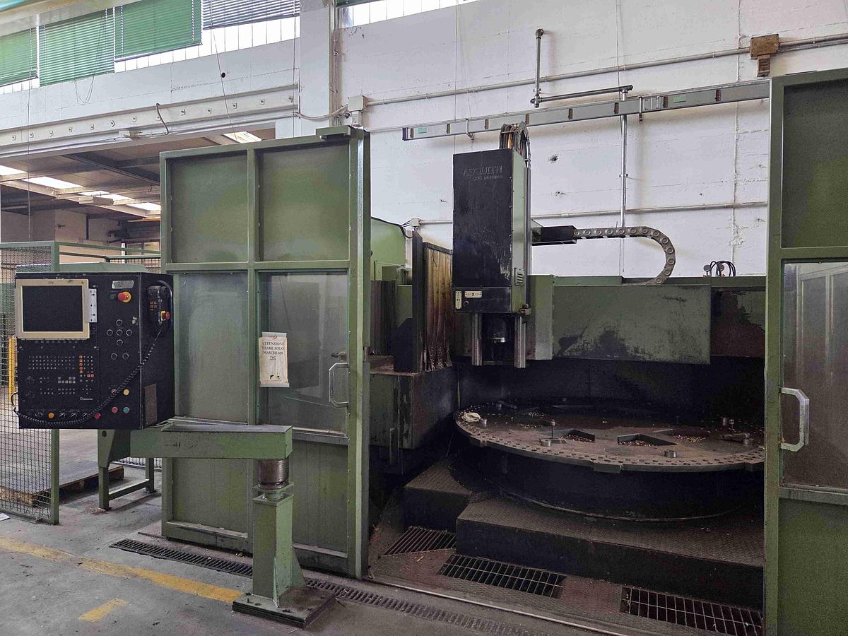 Usato FORATRICE VERTICALE A TAVOLA GIREVOLE ASQUITH WNCR CNC