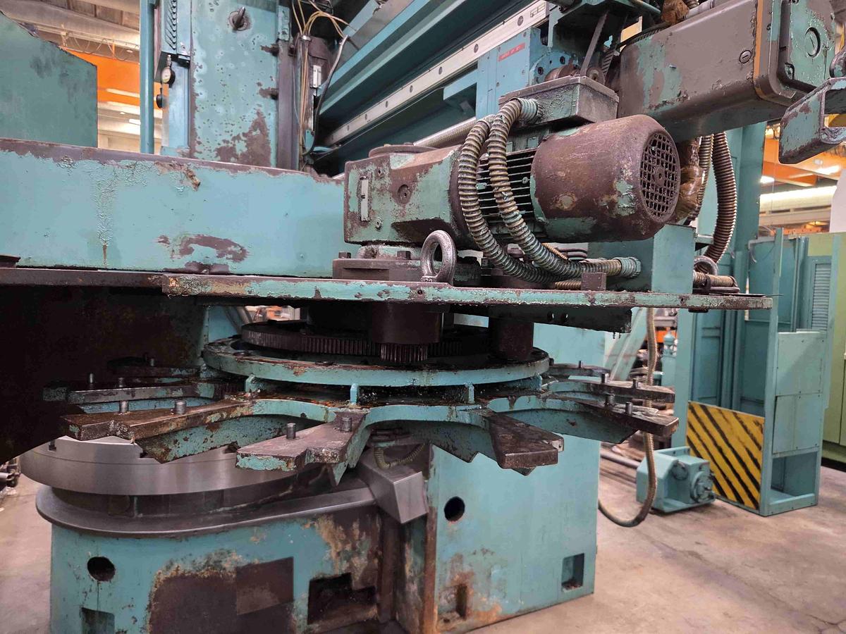 Usato TORNIO VERTICALE PENSOTTI NT 130 CNC