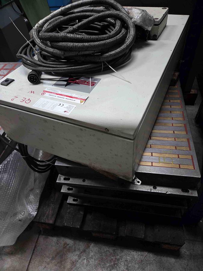 Usato PIANI MAGNETICI SPD 1000 x 600 - n. 6