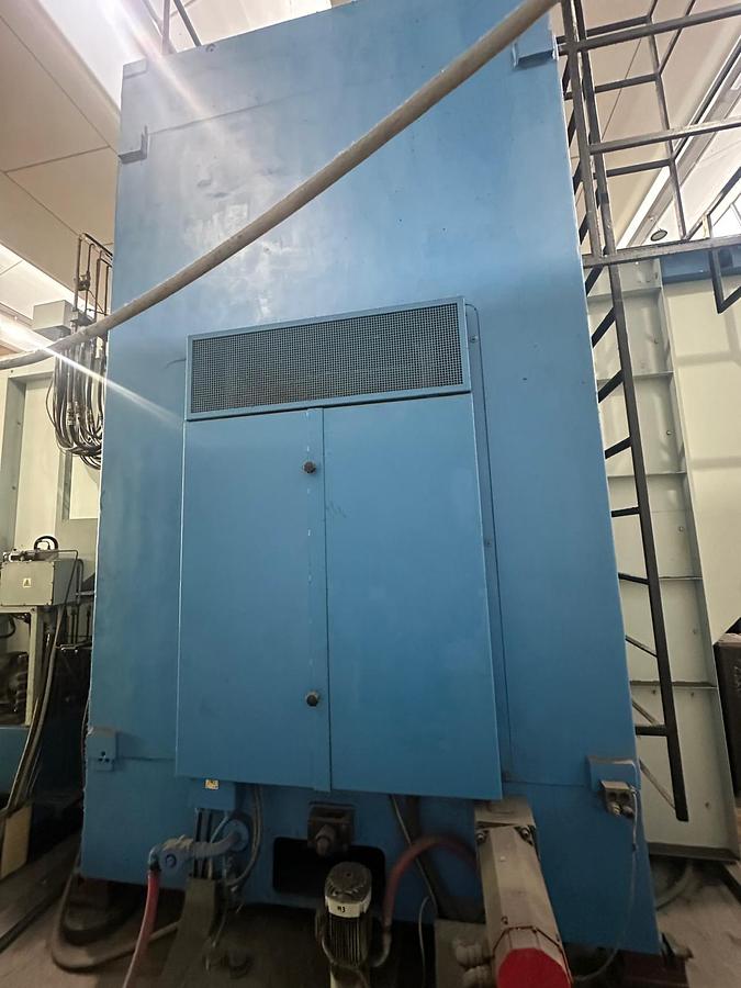 Usato TORNIO VERTICALE TOS SKS 16 CNC