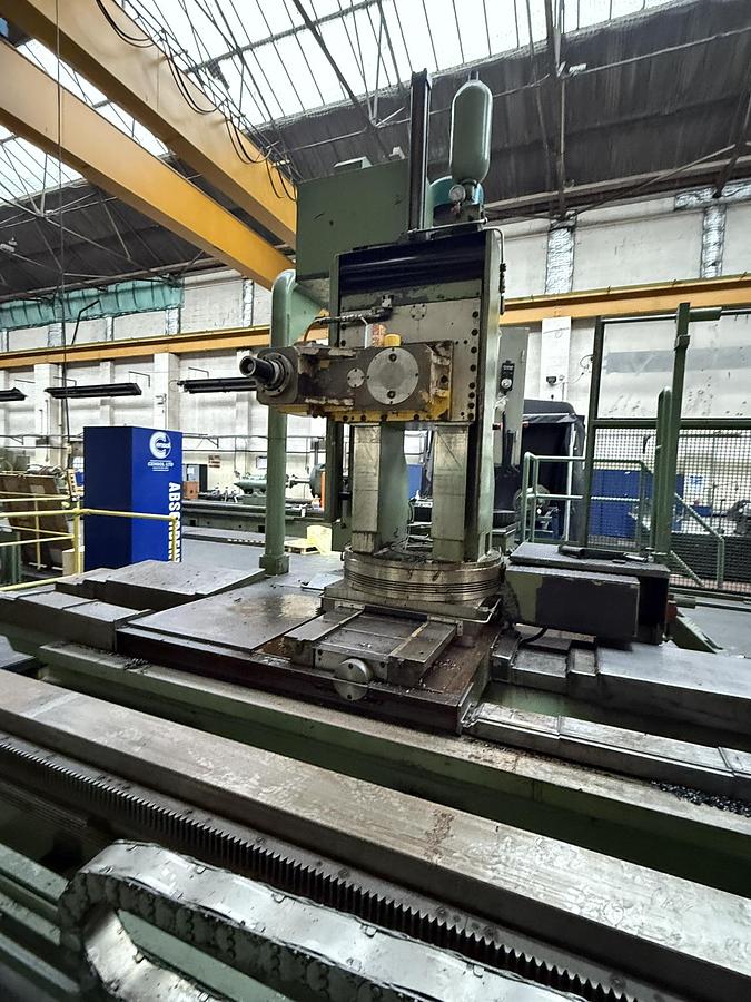 Usato TORNIO PARALLELO A TRE GUIDE TACCHI HD 3-140 L CNC