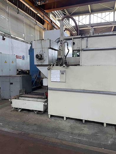 Usato RETTIFICA CON MOLA A TAZZA A TAVOLA GIREVOLE KEHREN RS 15 CNC