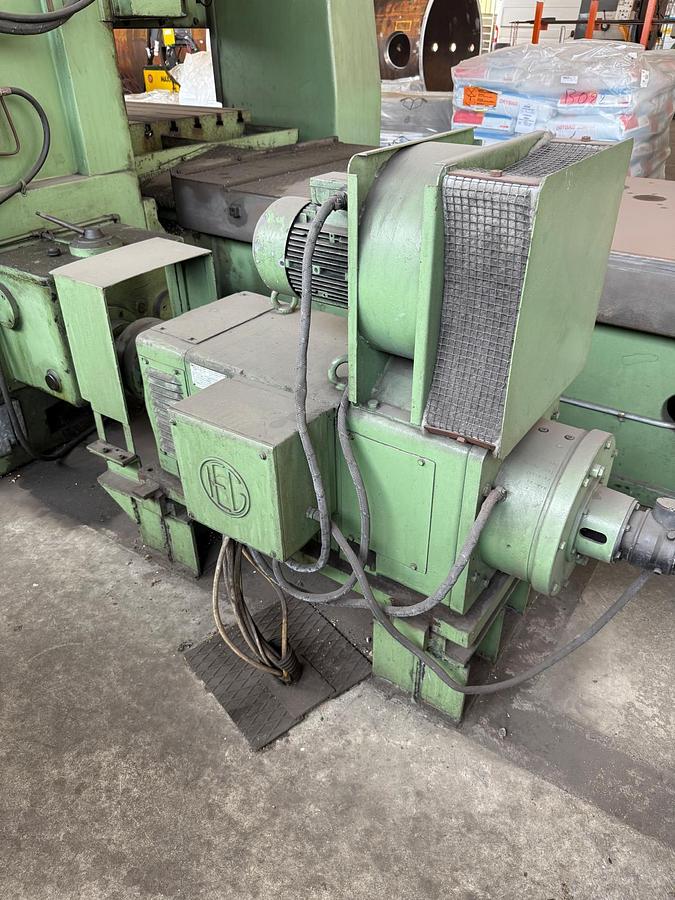 Usato FRESATRICE A PORTALE APERTO CON CONTROMONTANTE PENSOTTI KR 150