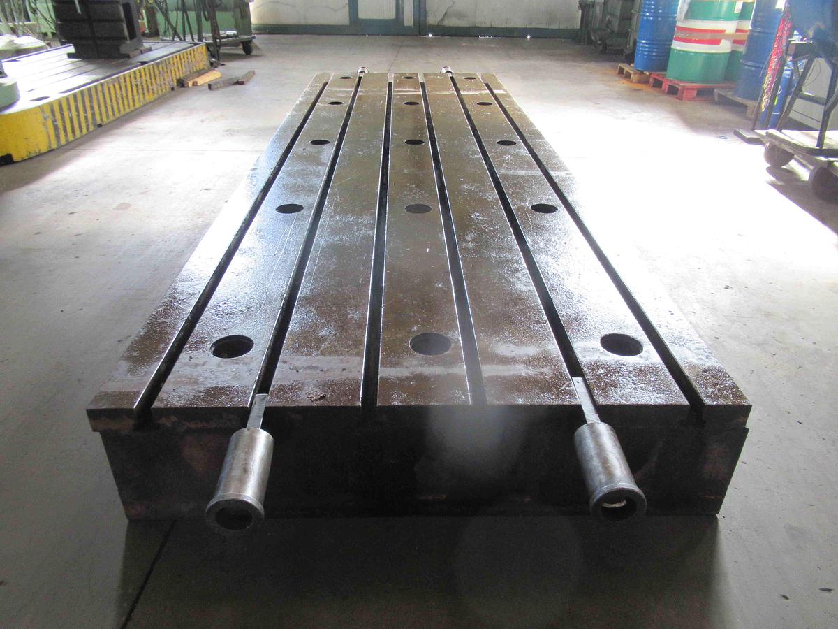 Usato PIANI IN GHISA SCANALATI - n. 2