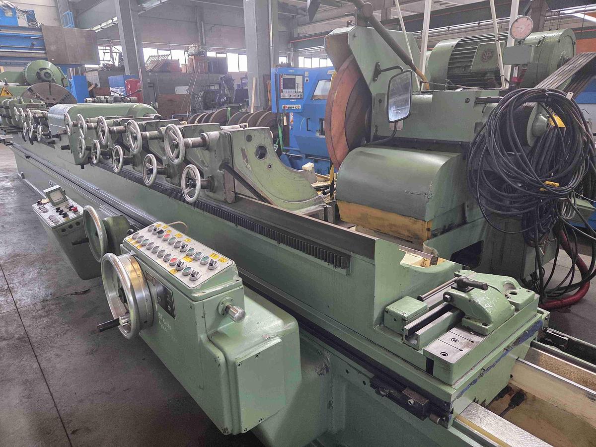 Usato RETTIFICA PER ESTERNI SCHMALTZ RM 82 x 6000