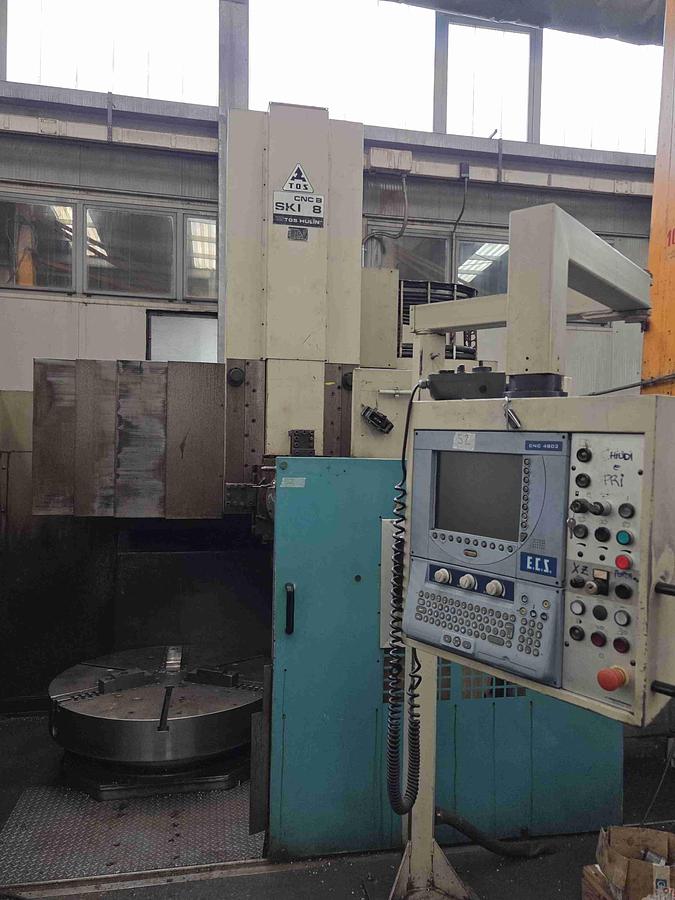 Usato TORNIO VERTICALE TOS SKI 8 CNC