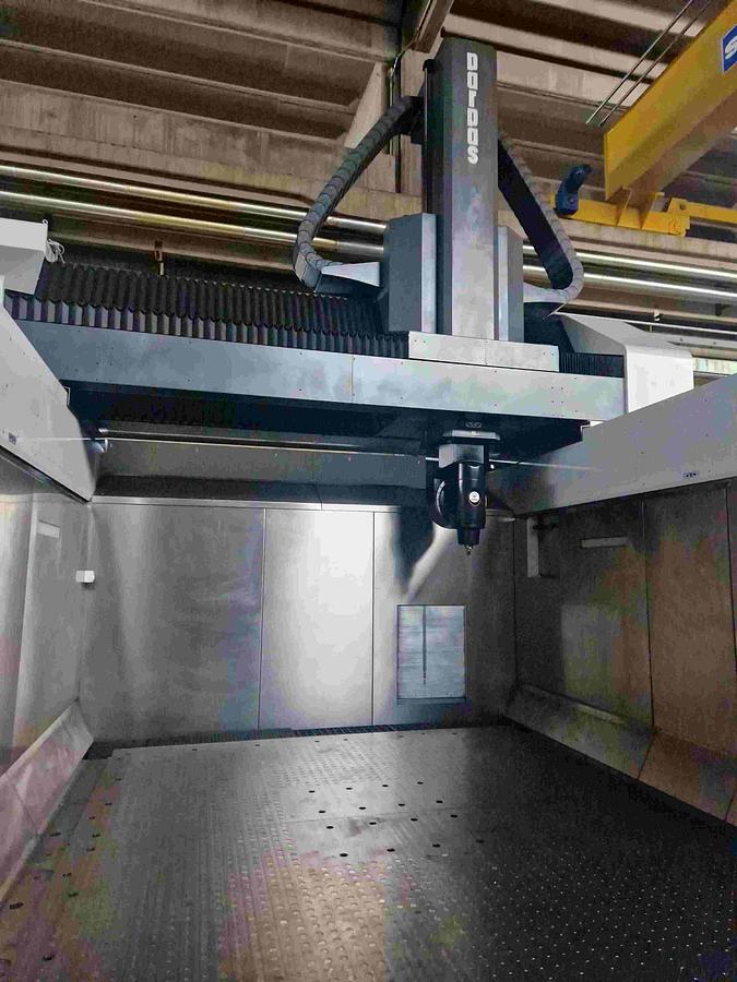 Usato FRESATRICE A PORTALE MOBILE PARPAS DIAMOND LINEAR 30