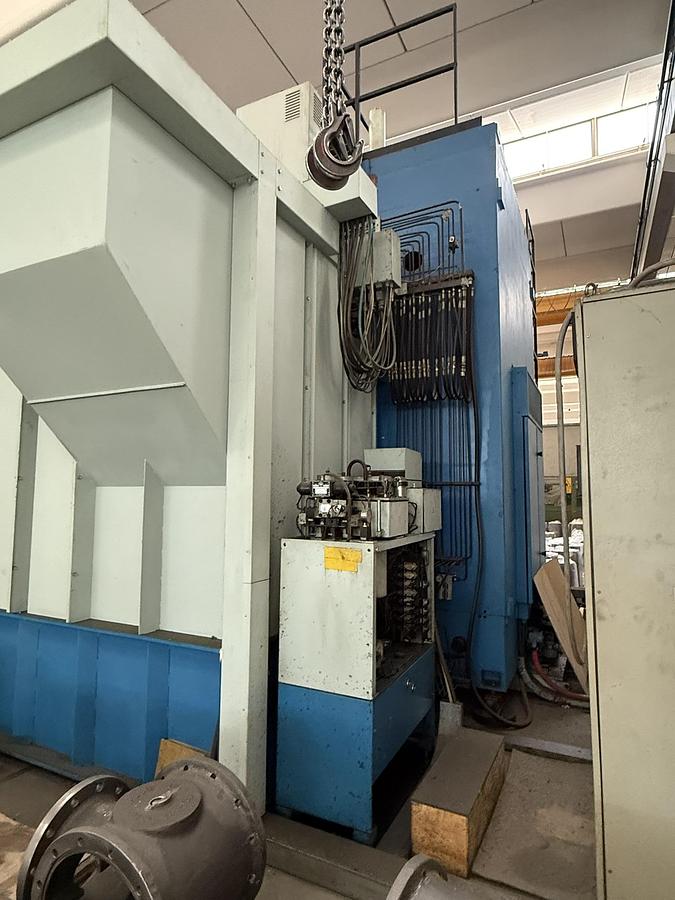Usato TORNIO VERTICALE TOS SKS 16 CNC