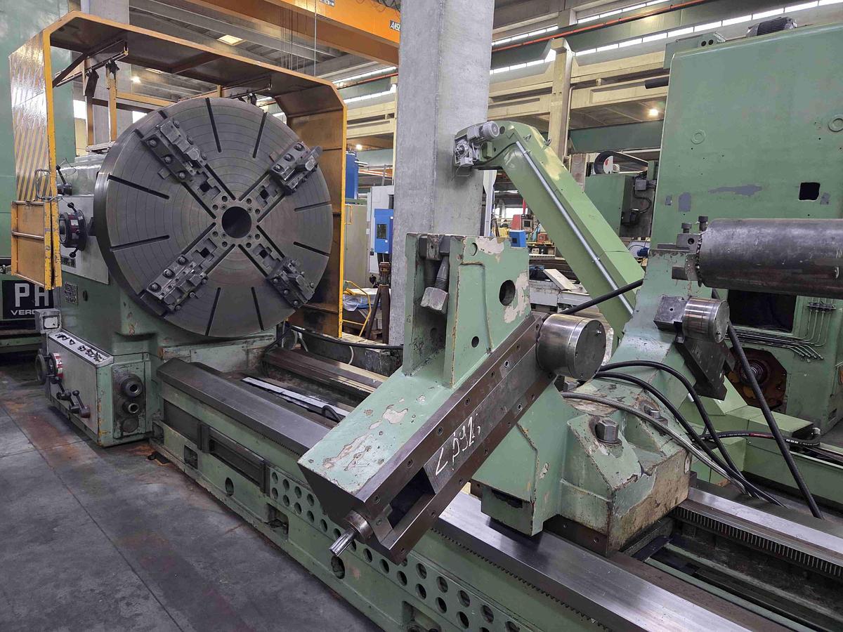 Usato TORNIO PARALLELO MERLI CLOVIS 70 - 900 x 7000