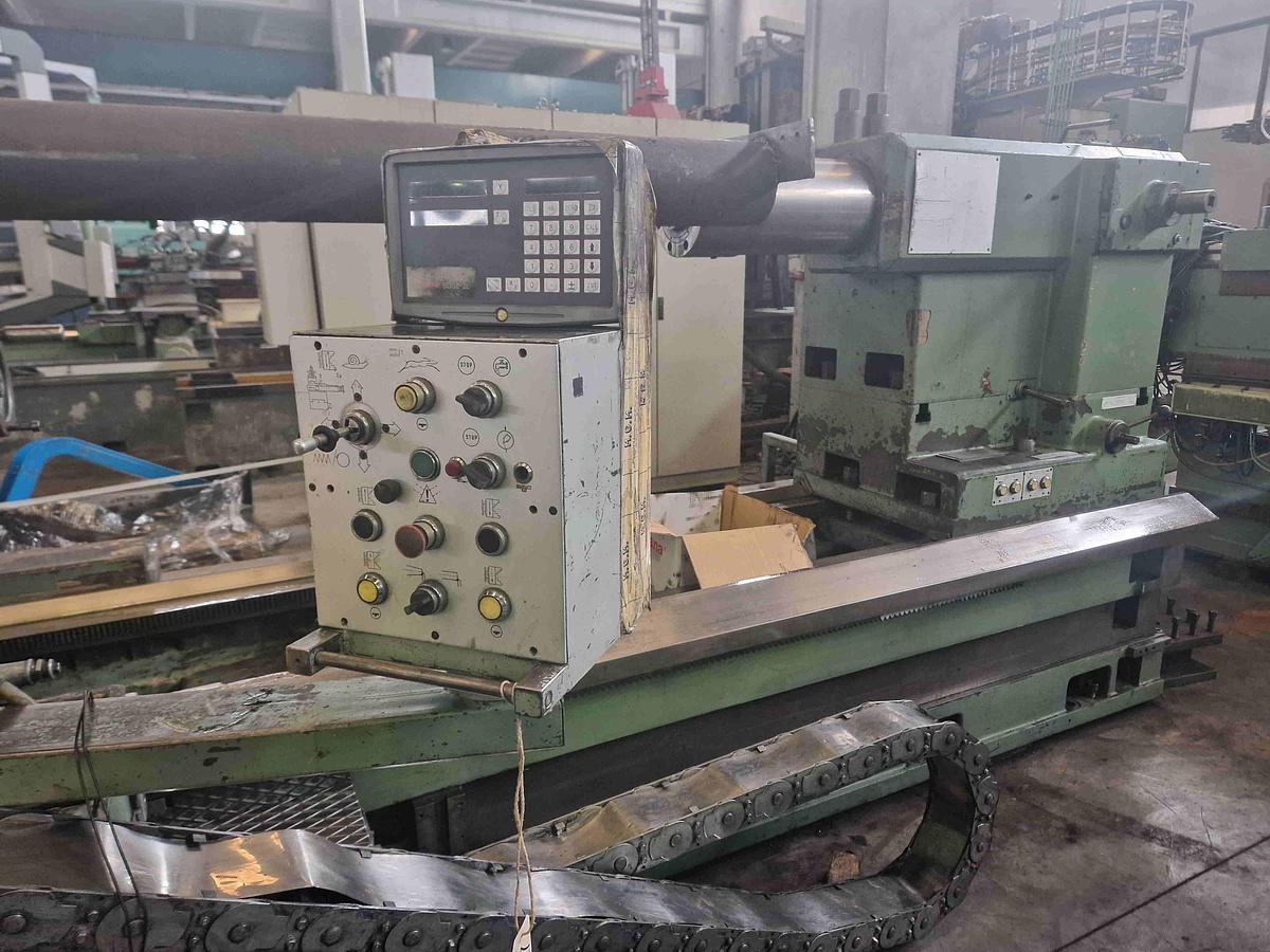Usato TORNIO PARALLELO MERLI CLOVIS 70 - 900 x 7000