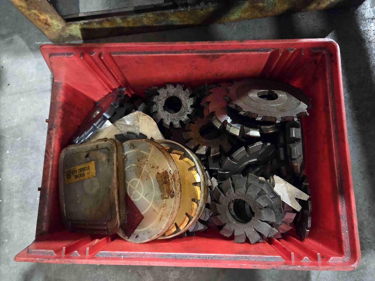 Usato FRESATRICE PER FILETTI WANDERER 31 L x 2000