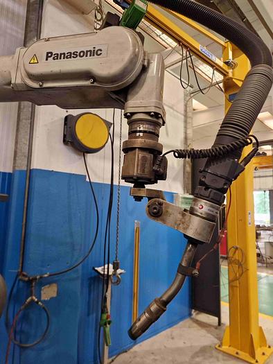 Usato IMPIANTO DI SALDATURA ROBOTIZZATO ROBOTECO ITALARGON