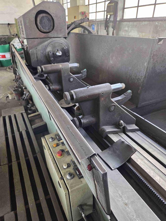 Usato RETTIFICA PER ESTERNI ZOCCA RU 5000/6