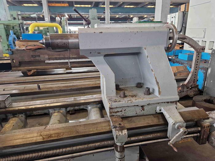 Usato TORNIO PARALLELO A BANCALE SFILABILE A MANDRINO CAVO TACCHI FTA 71 - 810 x 4000/6000