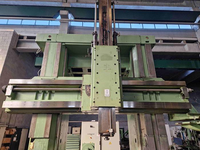 Usato TORNIO VERTICALE TITAN SC 22 CNC