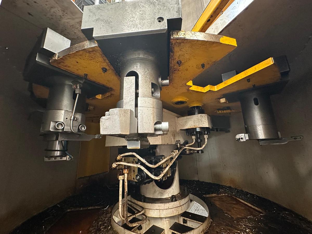 Usato TORNIO VERTICALE HNK NT 20/25 CNC