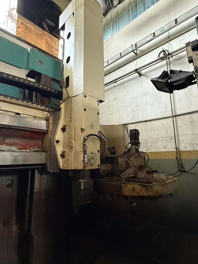 Usato TORNIO VERTICALE FRORIEP KZ 250 CNC