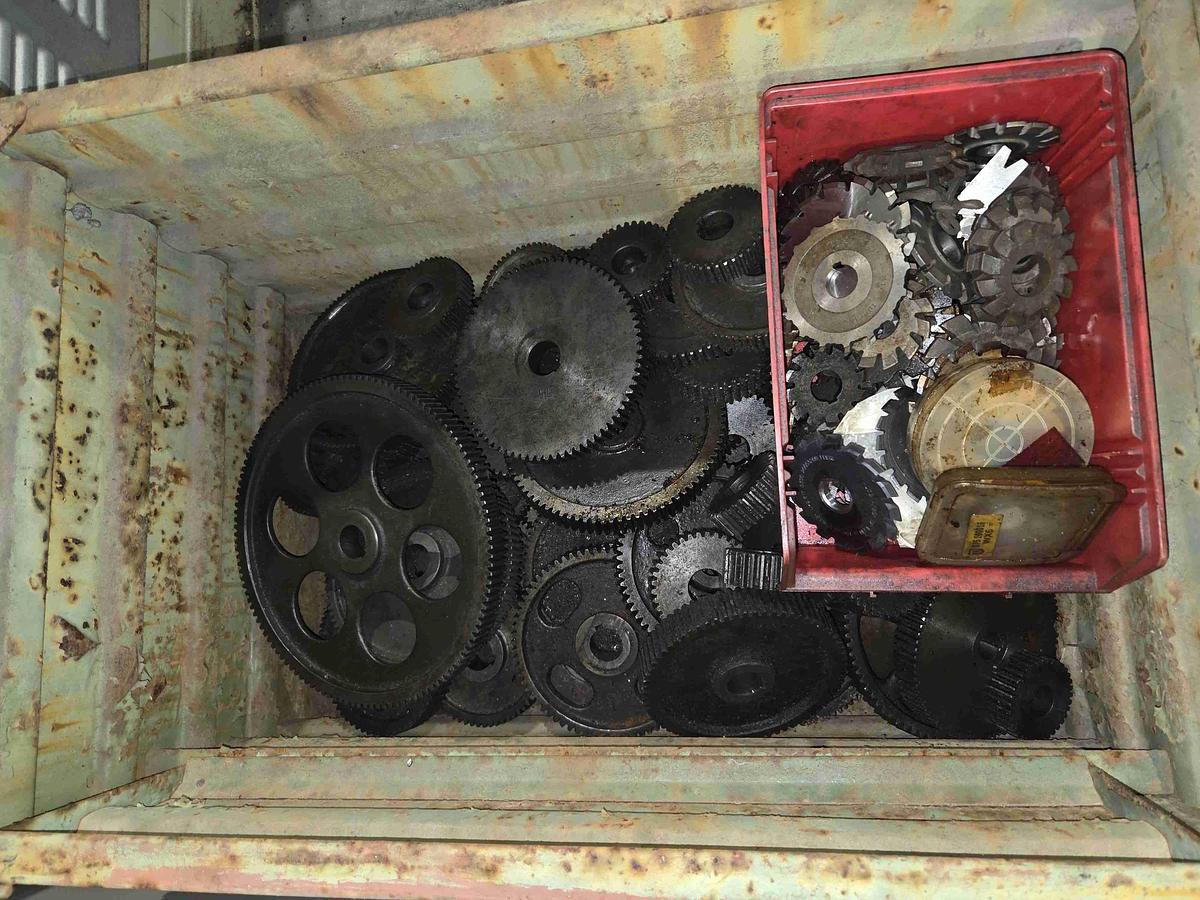 Usato FRESATRICE PER FILETTI WANDERER 31 L x 2000