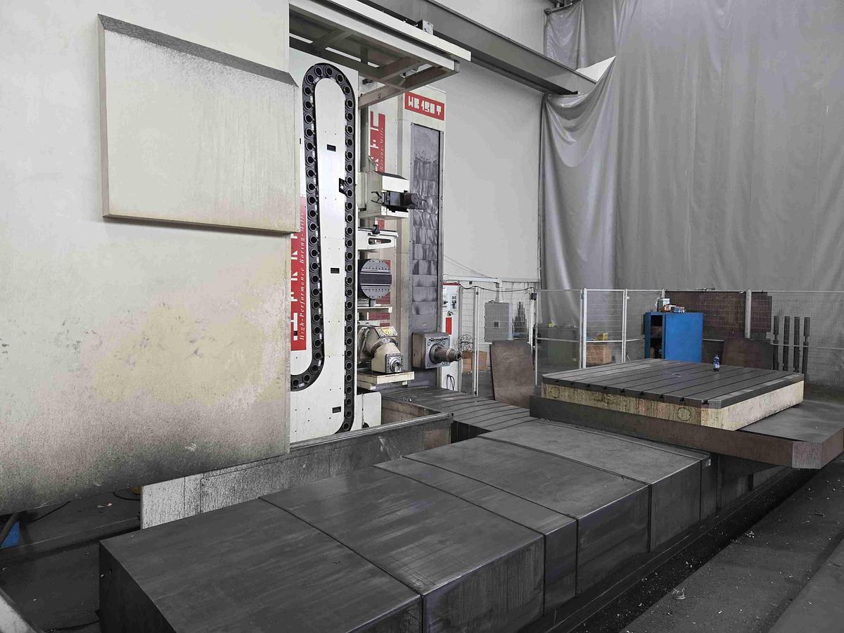 Usato ALESATRICE A "T" LAZZATI HB 150 CNC