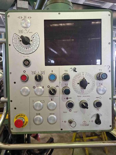 Usato FRESATRICE VERTICALE OERLIKON M 10 V