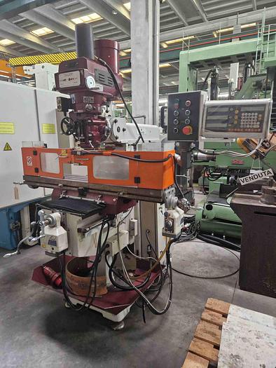 Usato FRESATRICE VERTICALE COMU IT 4 VS