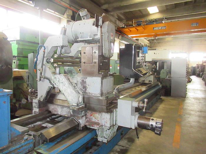 Usato FRESATRICE PER VITI GIANA 6000 CNC