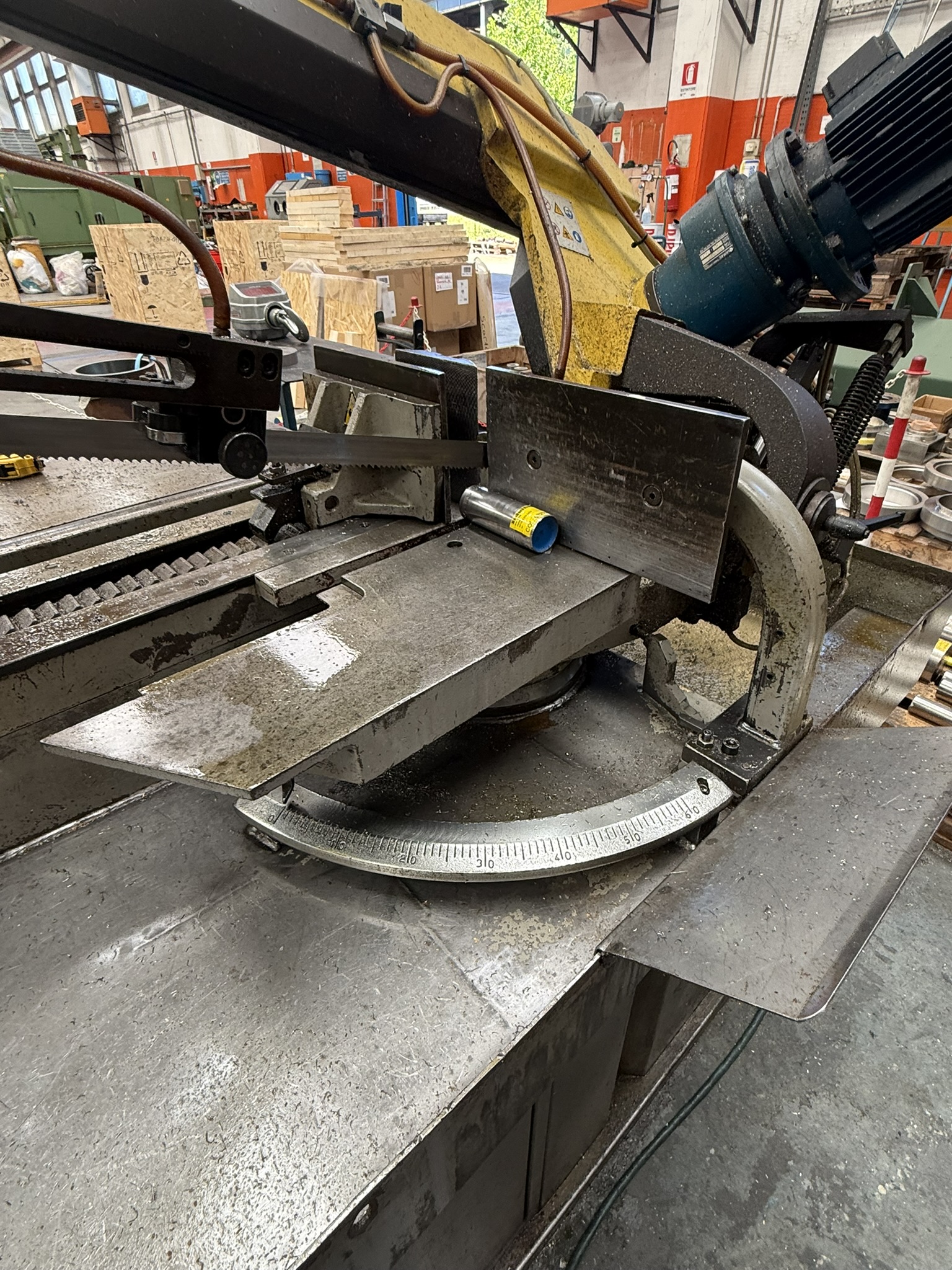 Usato SEGATRICE A NASTRO SEMI AUTOMATICA FMB PEGASUS