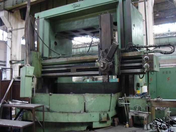 Usato TORNIO VERTICALE TITAN SC 33