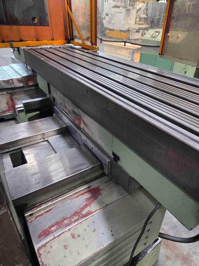 Usato FRESATRICE UNIVERSALE TIGER FU 140
