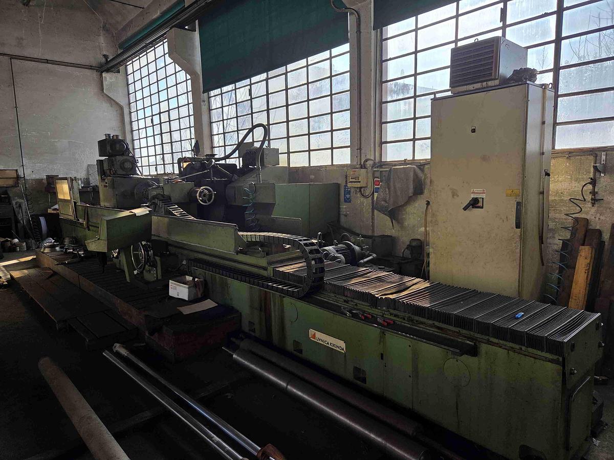 Usato RETTIFICA PER ESTERNI KIKINDA AFE 400 x 4000