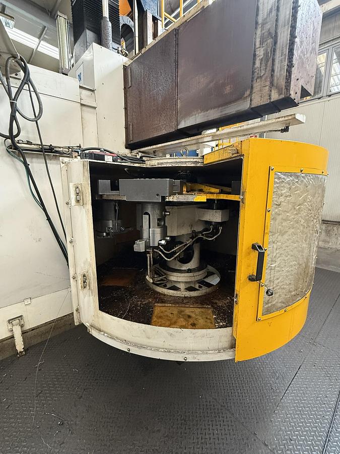 Usato TORNIO VERTICALE HNK NT 20/25 CNC