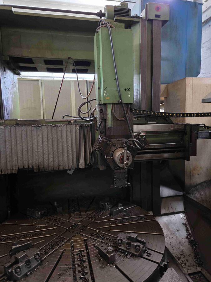 Usato TORNIO VERTICALE TITAN SC 27 H CNC