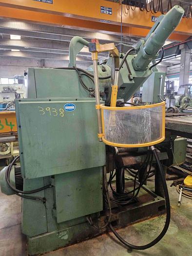 Usato FRESATRICE VERTICALE OERLIKON M 10 V