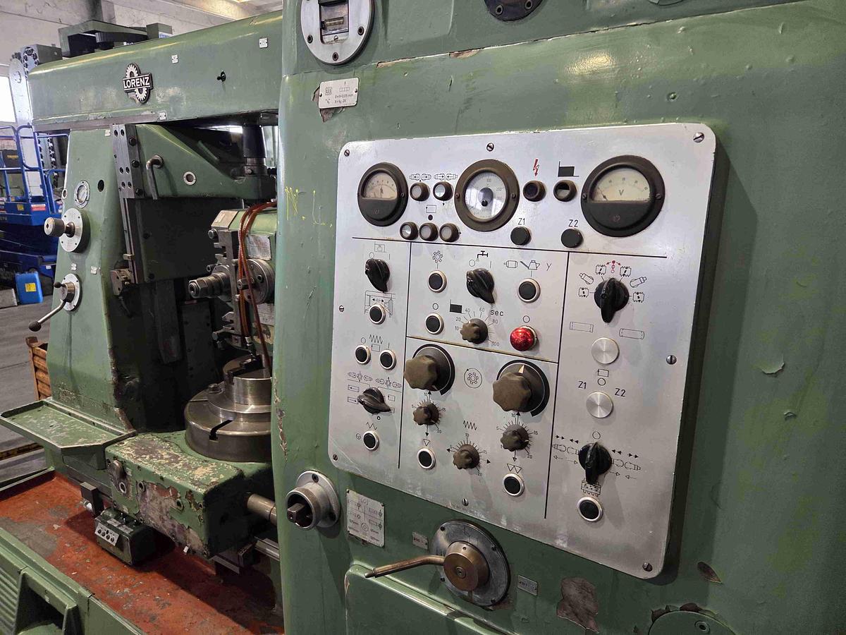 Usato DENTATRICE A CREATORE LORENZ F 600