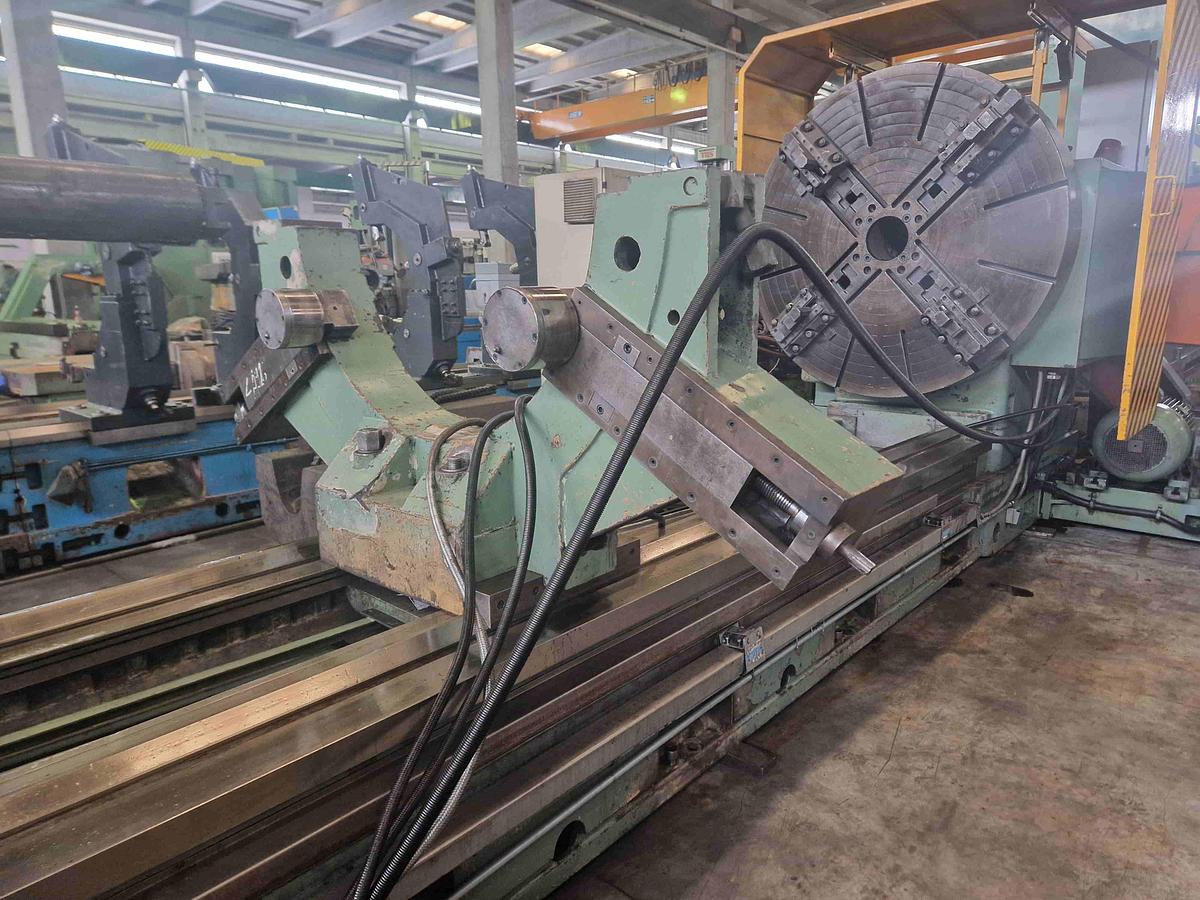 Usato TORNIO PARALLELO MERLI CLOVIS 70 - 900 x 7000