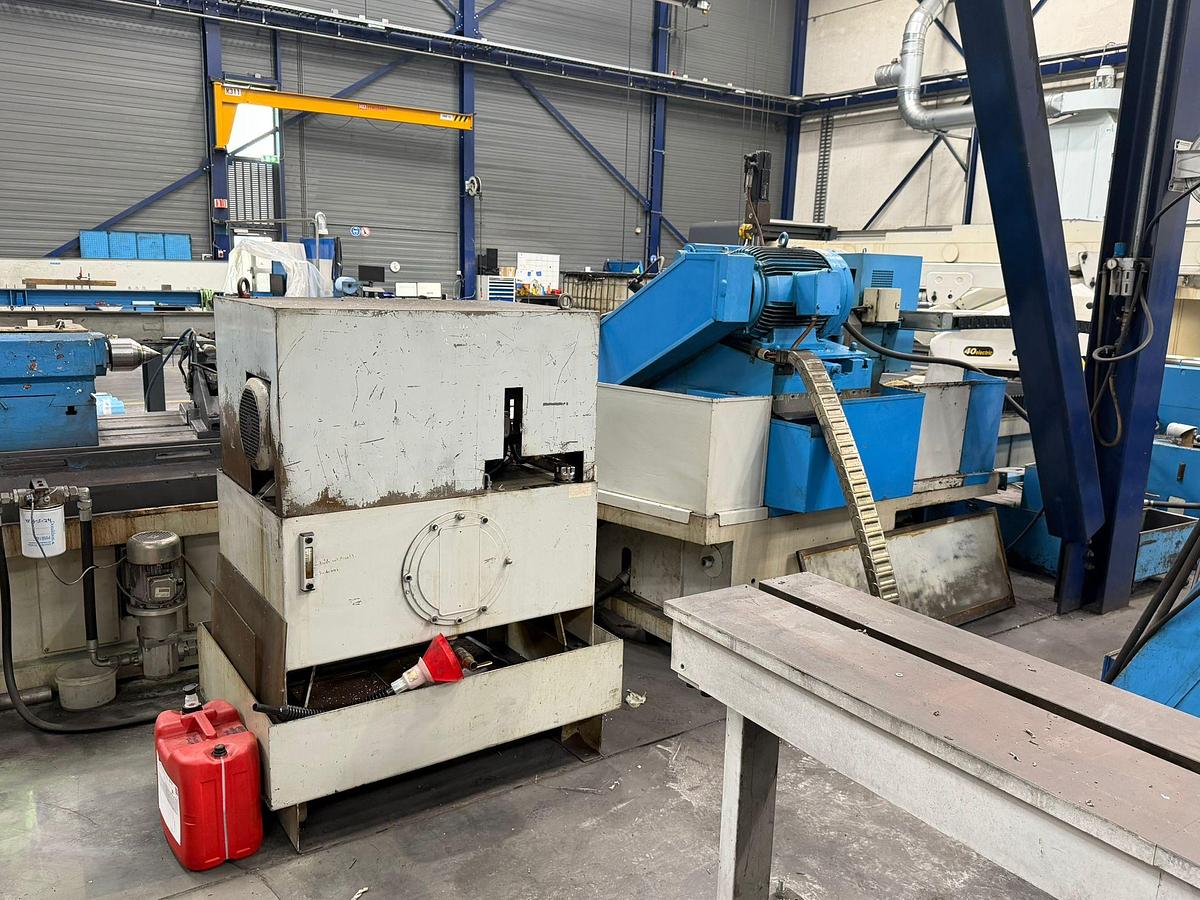 Usato RETTIFICA PER ESTERNI ZOCCA RU 5000/6