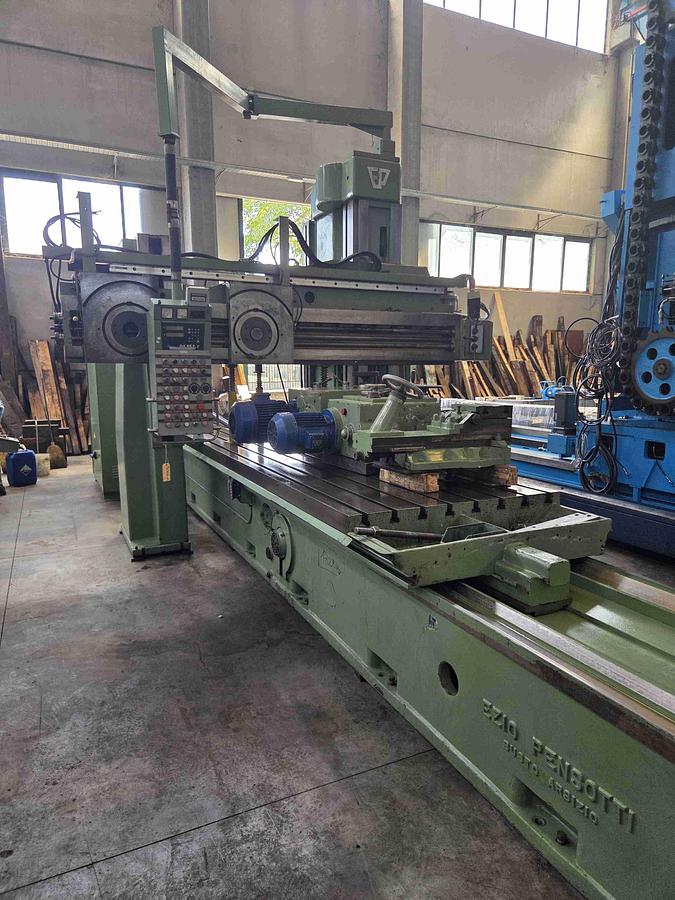 Usato FRESATRICE A PORTALE APERTO CON CONTROMONTANTE PENSOTTI KR 150