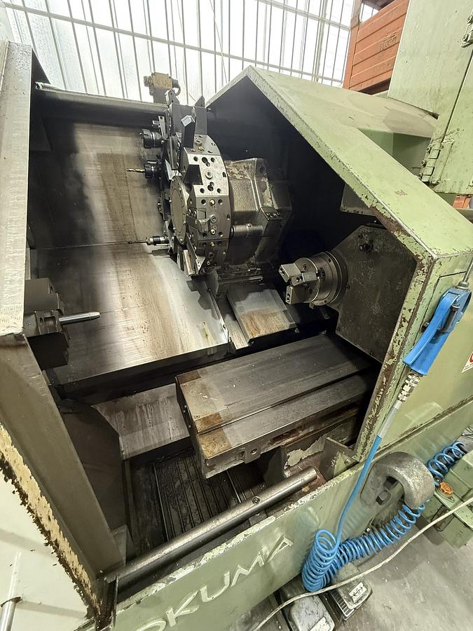 Usato TORNIO PARALLELO A BANCALE INCLINATO OKUMA LB 15 C CNC