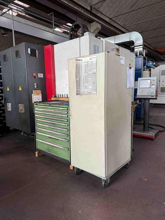 Usato FRESATRICE A BANCO FISSO FIDIA K 165 CNC
