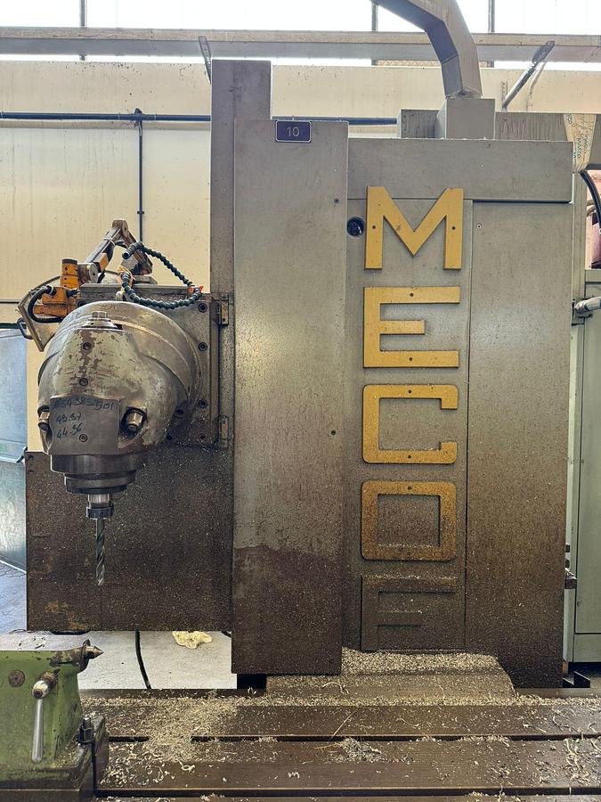 Usato FRESATRICE A BANCO FISSO MECOF CS 08 