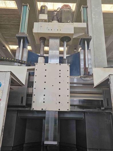Usato TORNIO VERTICALE HNK VTC 12/16 CNC