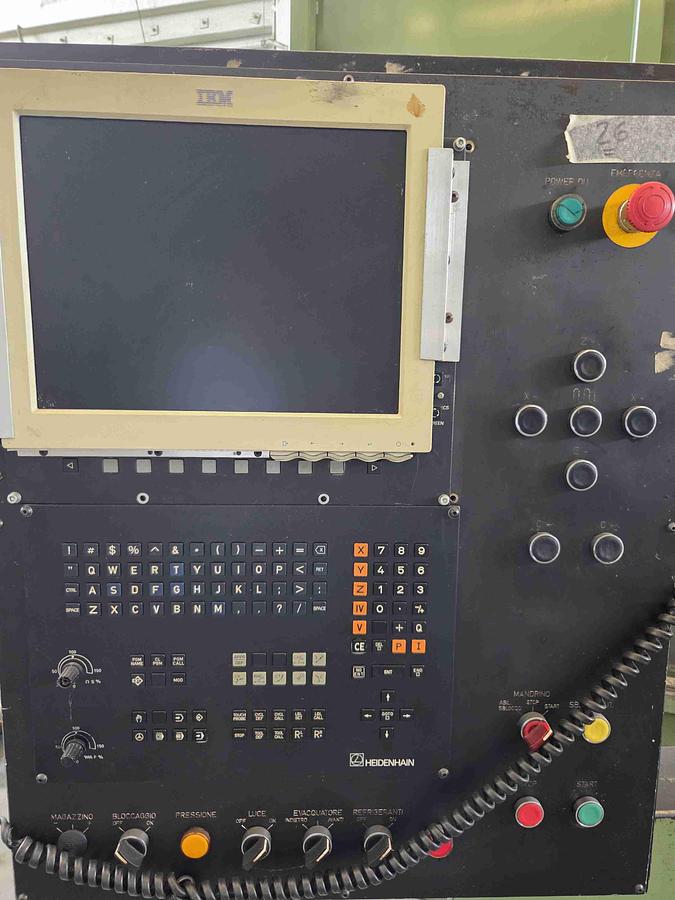 Usato FORATRICE VERTICALE A TAVOLA GIREVOLE ASQUITH WNCR CNC