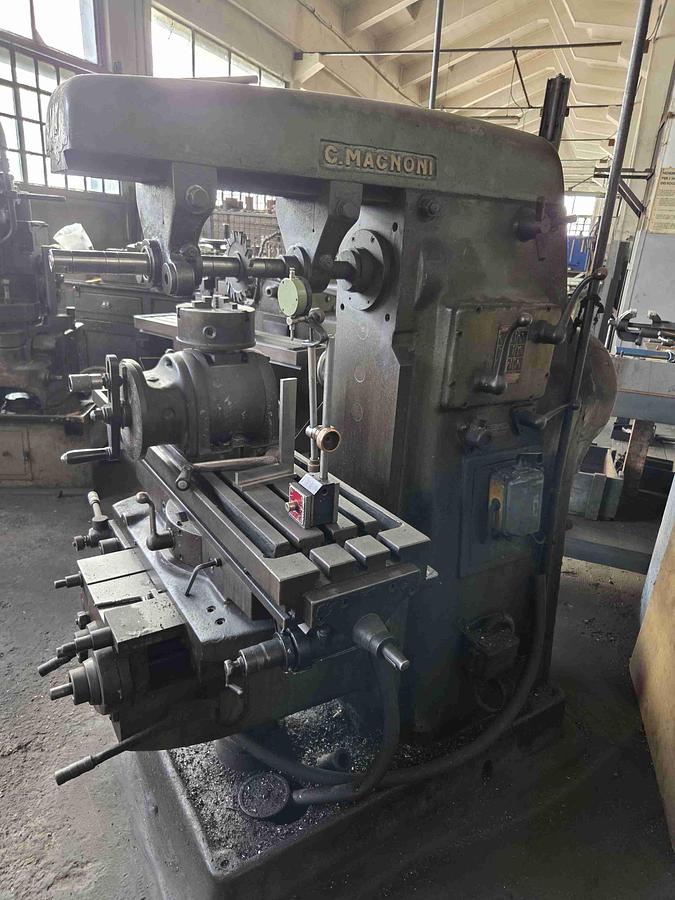 Usato FRESATRICE ORIZZONTALE MAGNONI