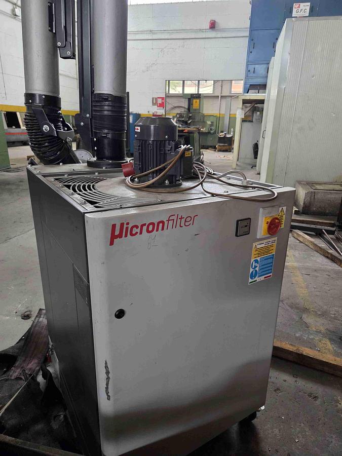 Usato ASPIRATORE CORAL MICROFILTER JET CLEAN DF 2
