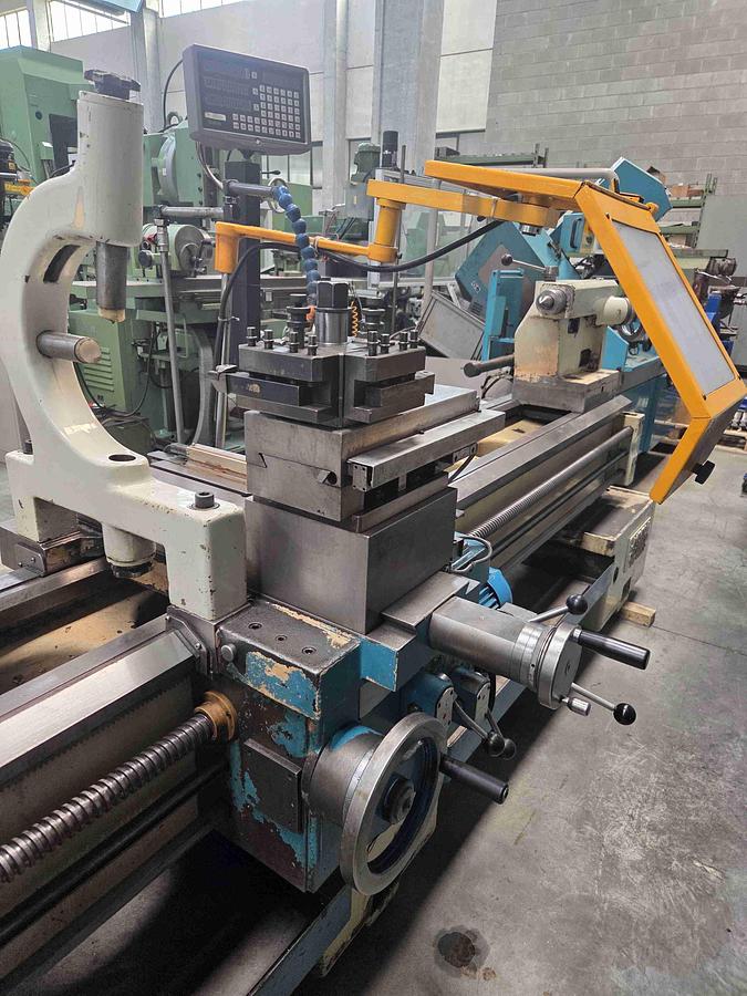 Usato TORNIO PARALLELO MERLI CLOVIS 28 - 410 x 6000