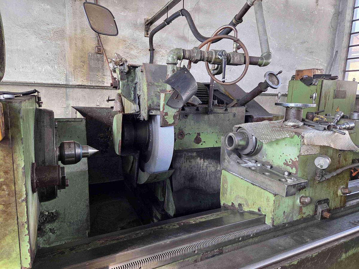 Usato RETTIFICA PER ESTERNI KIKINDA AFE 400 x 3000