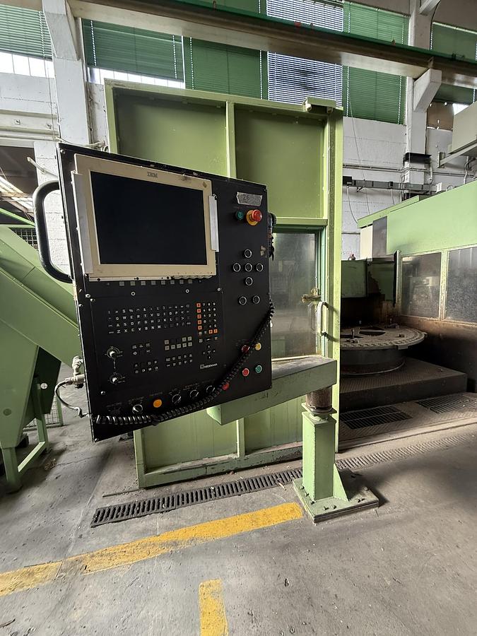 Usato FORATRICE VERTICALE A TAVOLA GIREVOLE ASQUITH WNCR CNC